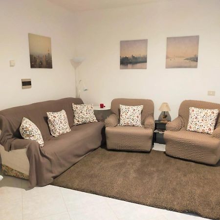 Casa Indipendente Pisaヴィラ エクステリア 写真