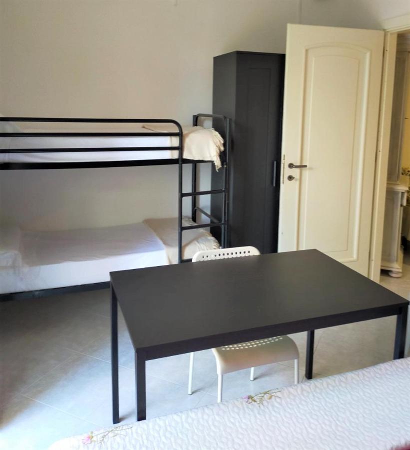 Casa Indipendente Pisaヴィラ エクステリア 写真